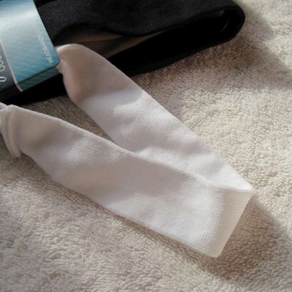 6 Goody Classics Ouchless Gentle Soft Fabric Head Bands White Tan Brown Black - Picture 3 of 7